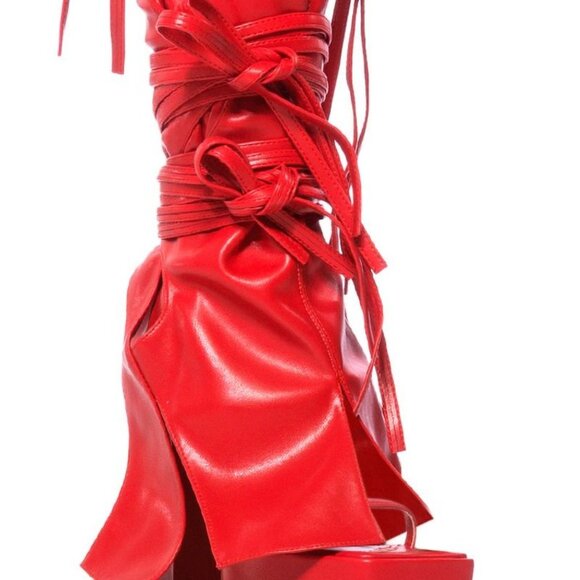 AZALEA WANG " READILY STRAPPED "  2 IN 1 STRAPPY SANDAL IN RED ( BRAND NEW !!!!! - Picture 2 of 8
